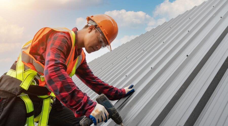 Expert new roof installation services in Compton, AR